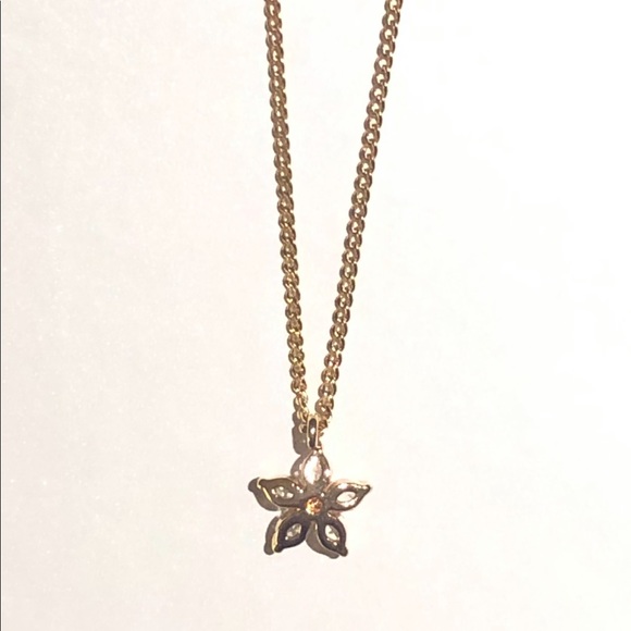 14k Gold Plated Flower Necklace - SALE! - Picture 4 of 5